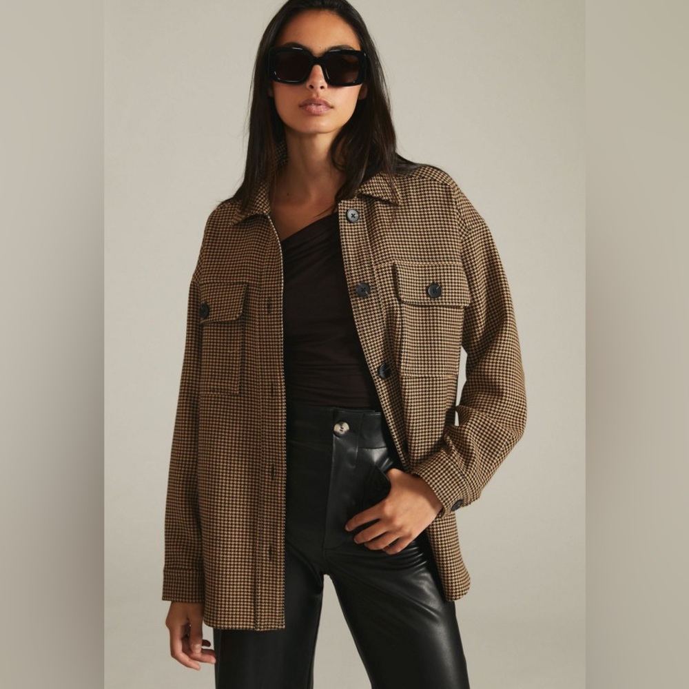 Current Air Houndstooth Shacket